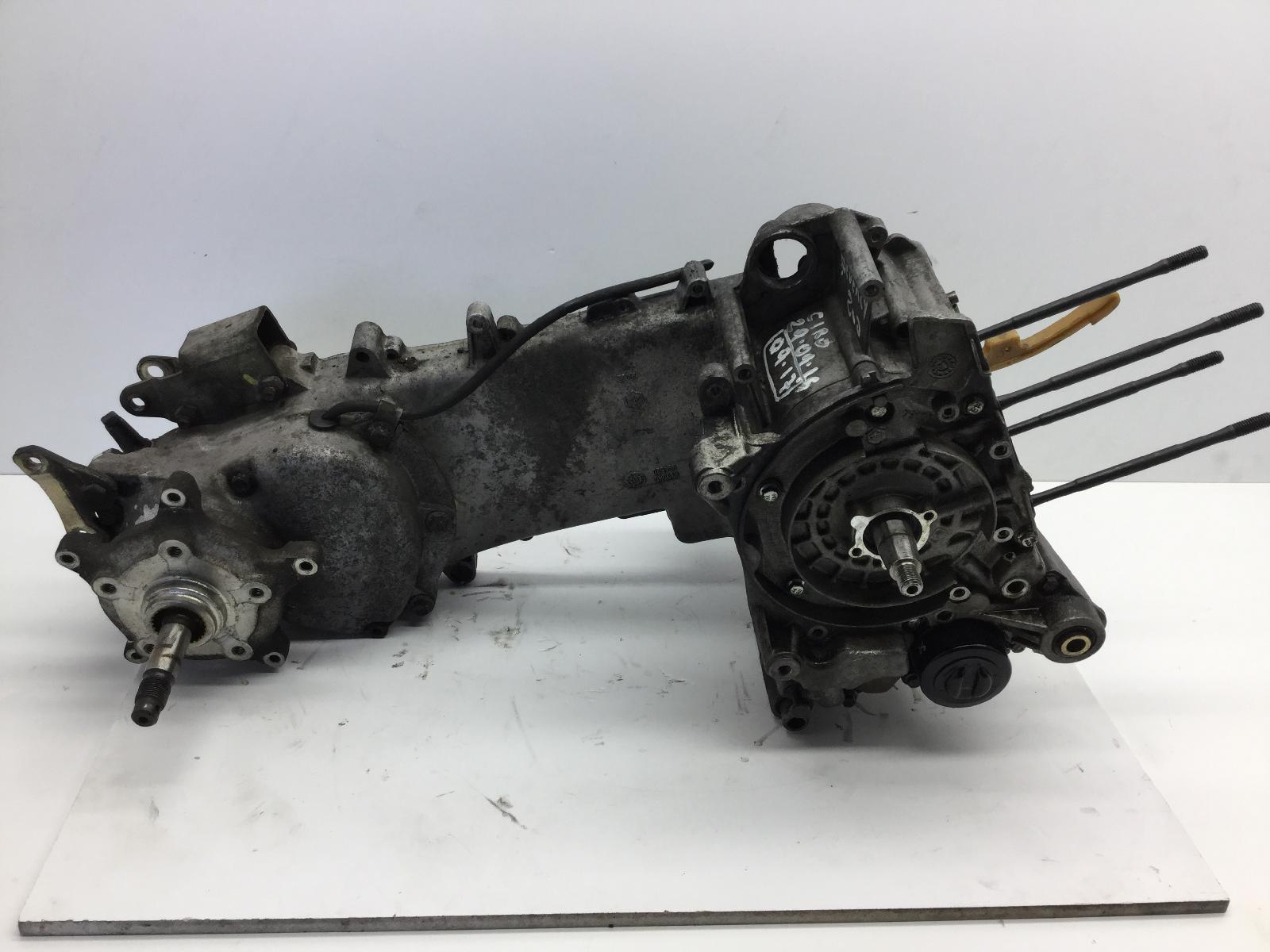 Piaggio beverly 200 carter motore albero ingranaggi ruota mod m282m 2001 2003 m2820