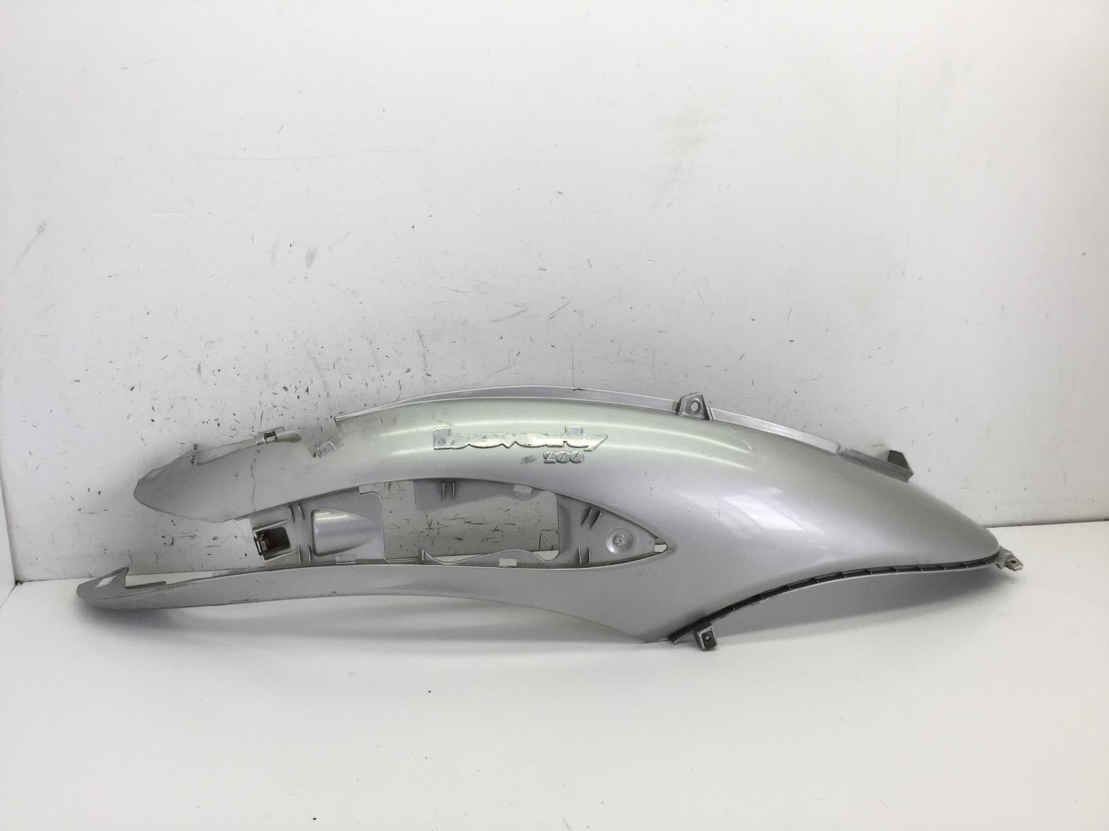 Piaggio beverly 200 carena fiancata posteriore destra 2001 2003 m2820