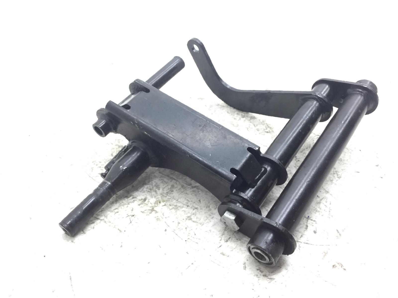 Piaggio beverly 200 staffa supporto motore 2001 2003