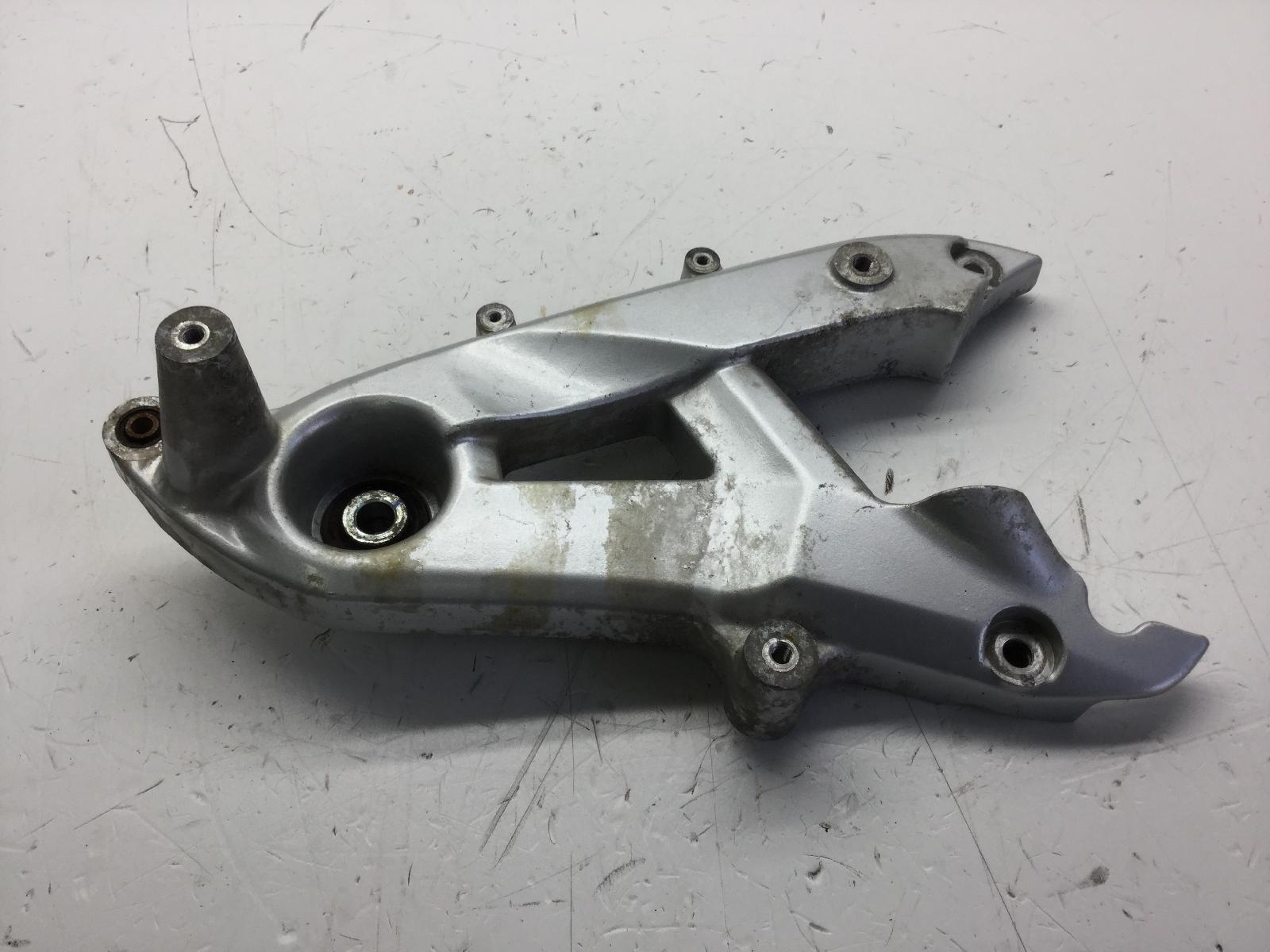 Yamaha nxc cygnus x 125 staffa supporto scarico marmitta 2007 2011 se411