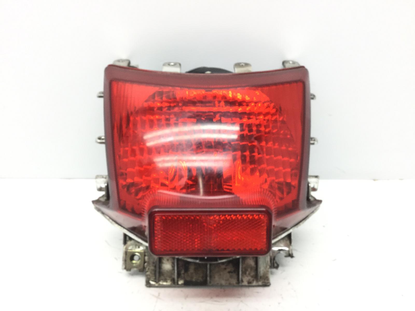 Kymco like 125 fanale faro posteriore 1 attacco rotto 2009 2011 d20000