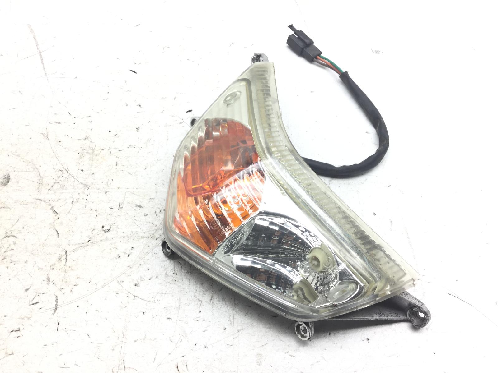 Kymco like 125 freccia anteriore sinistra lampeggiatore indicatore 2009 2011 d20000