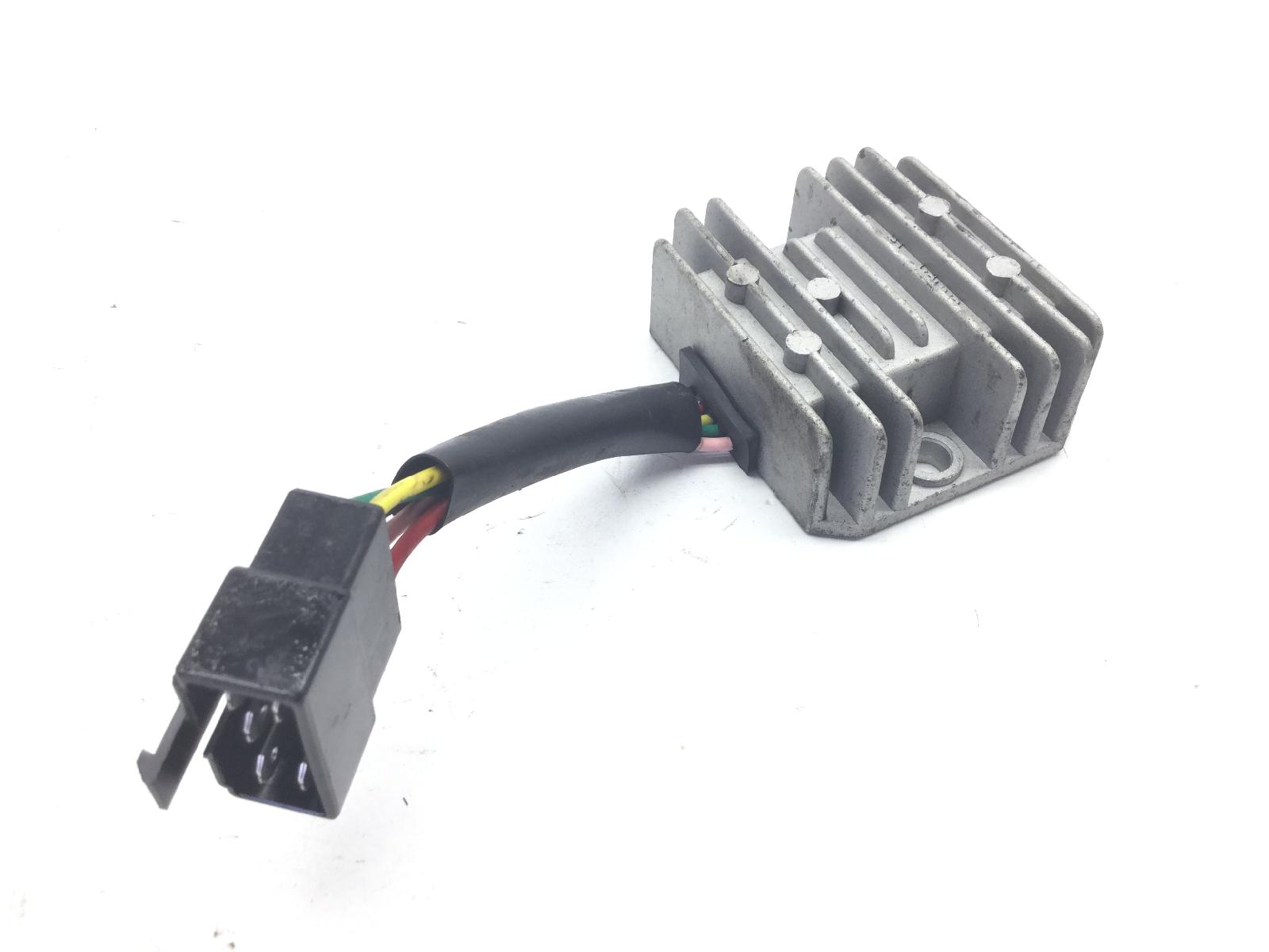 Kymco like 125 regolatore di tensione corrente 2009 2011 d20000
