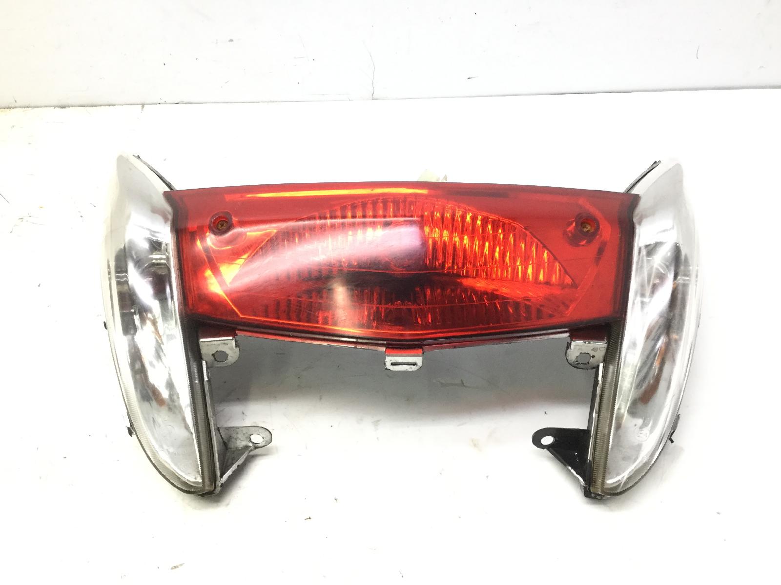 Peugeot citystar lc 200 faro fanale stop frecce posteriore 2015 2016 vgah4acaa