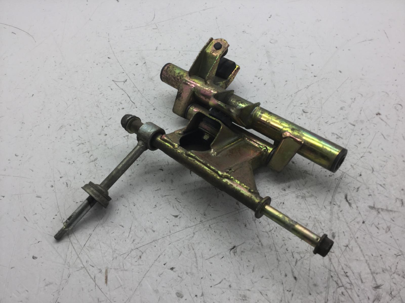 Honda foresight 250 staffa supporto motore braccio oscillante 1998 2004 zdcmf05a05f