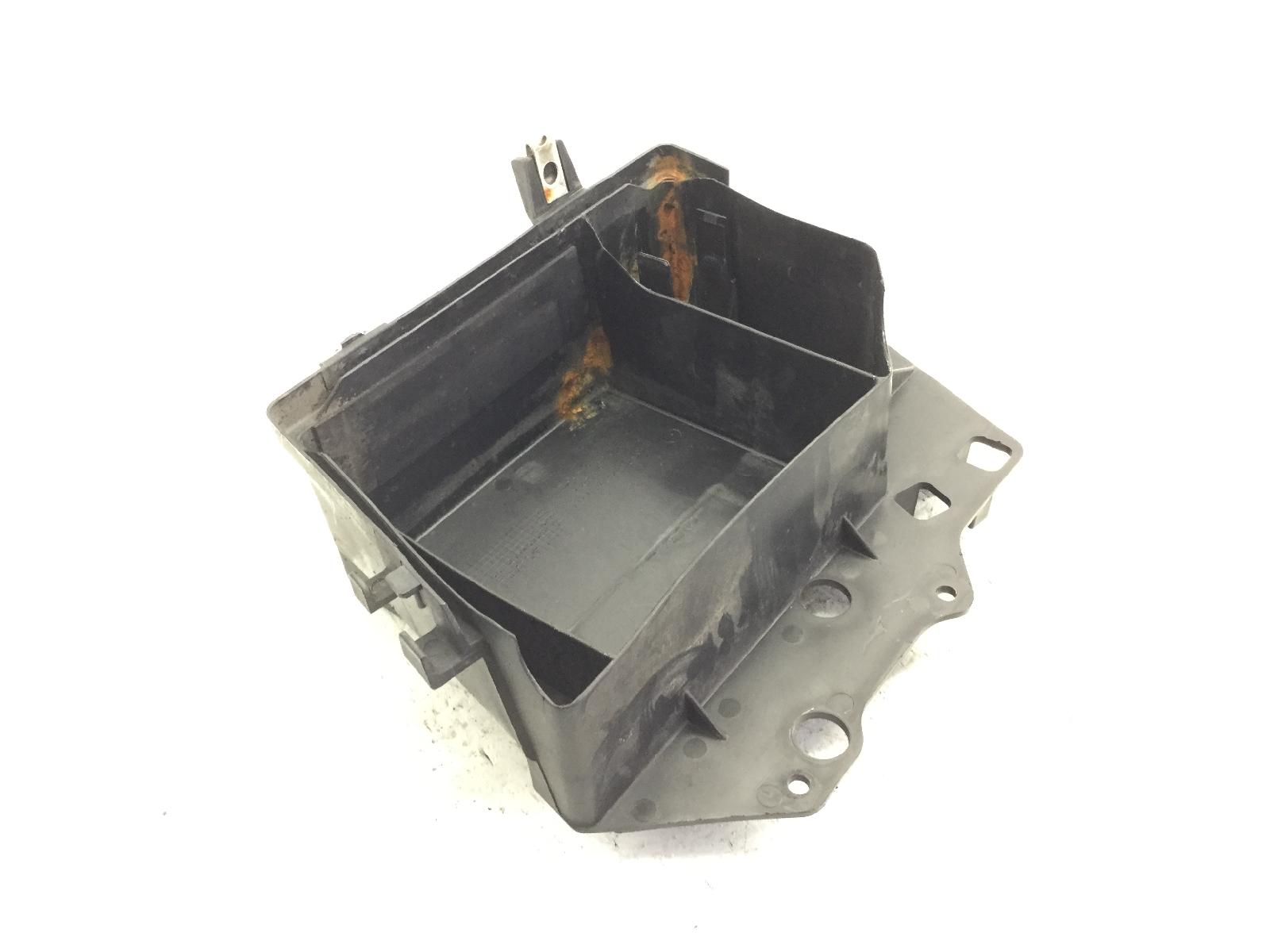 Honda foresight 250 carena vano batteria - attacco rotto 1998 2004 zdcmf05a0yf