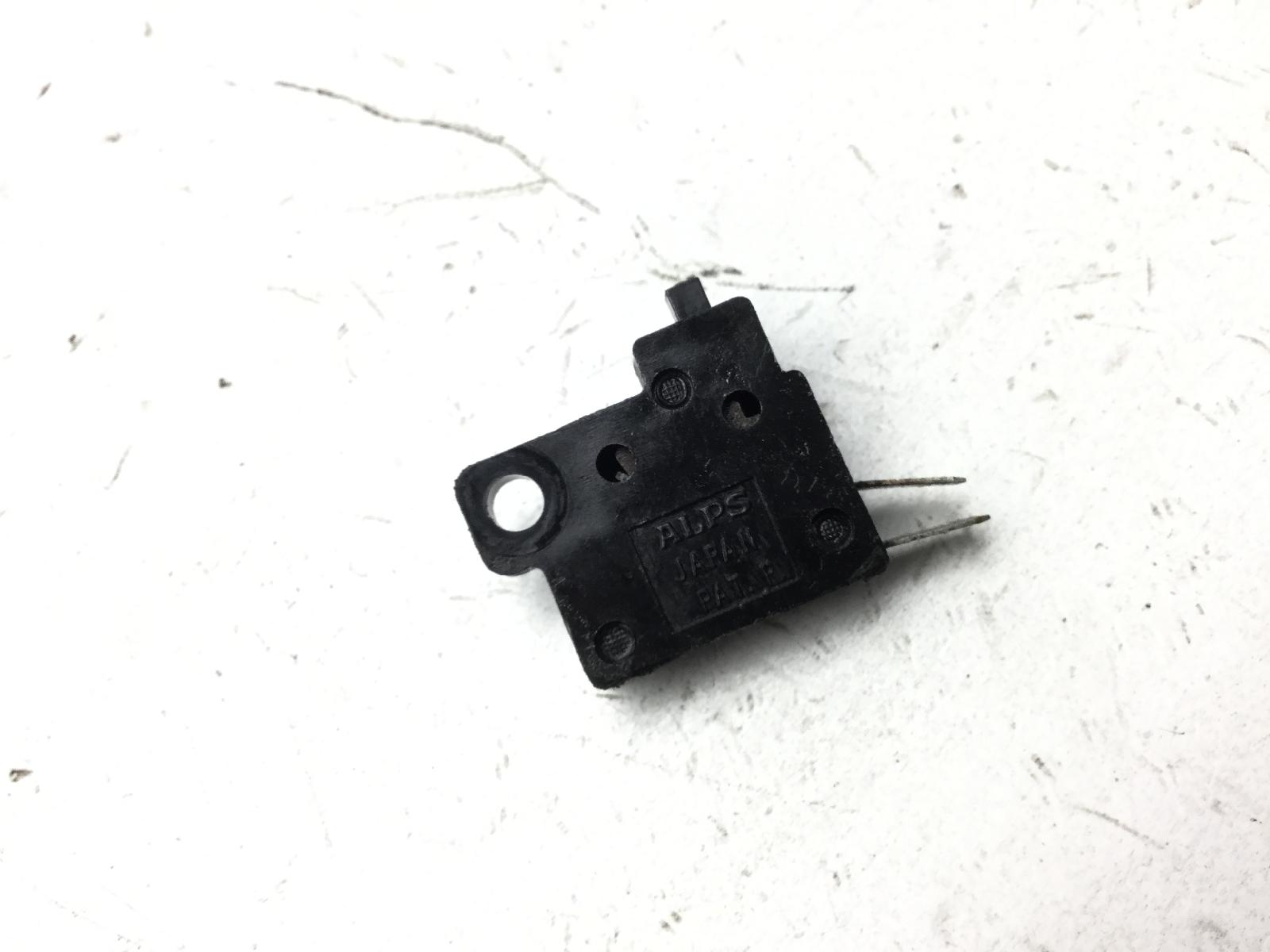 Honda foresight 250 sensore pulsante stop microstop freno anteriore 1998 2004 zdcmf05a0yf