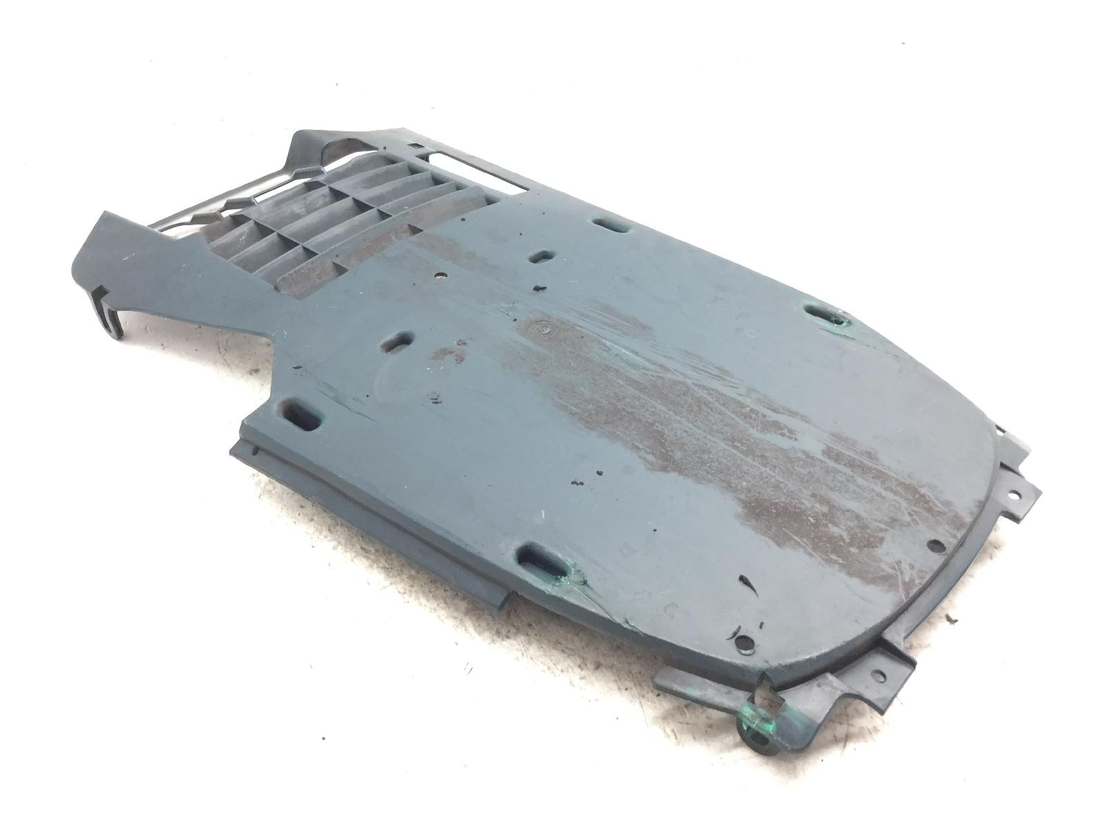 Honda foresight 250 carena chiglia sottopedana 1998 2004 zdcmf05a0yf