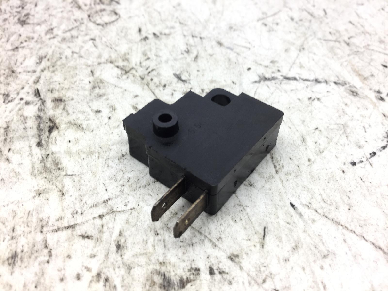 Honda foresight 250 sensore stop microstop freno anteriore destro 1998 2004 zdcmf05a0yf