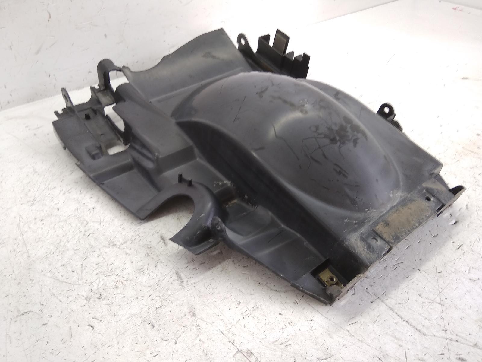 Suzuki burgman an 400 parafango posteriore sotto coda codone 1999 2000 au131