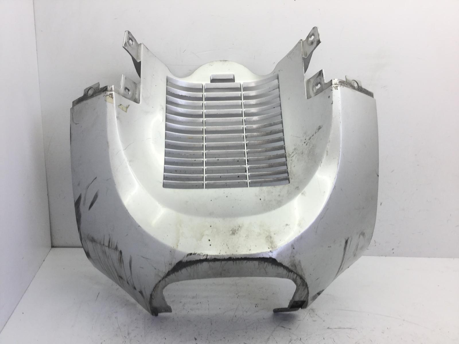 Suzuki burgman an 400 carena chiglia puntale anteriore - attacco rotto 1999 2000 au131