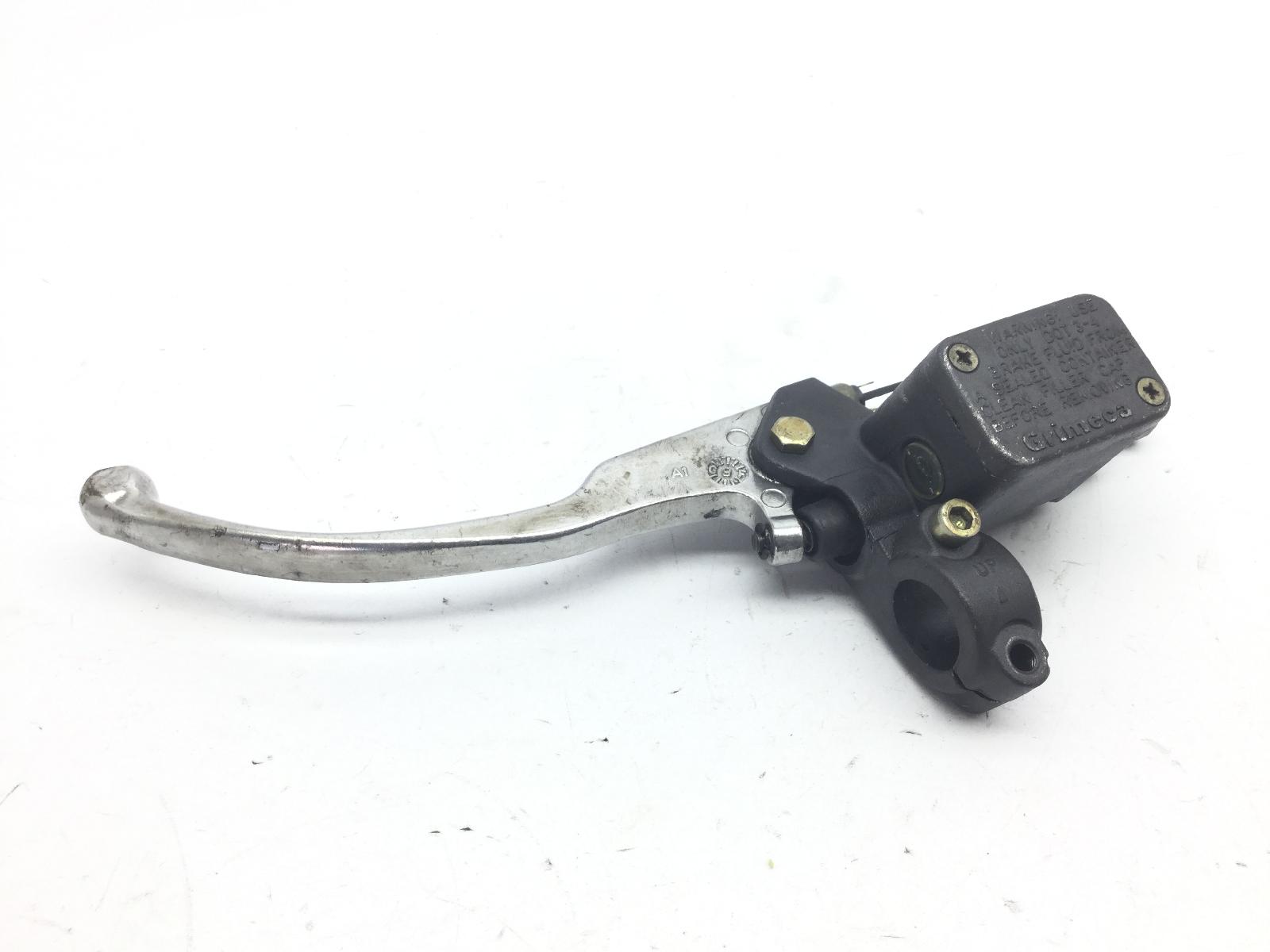 Aprilia leonardo 250 pompa freno posteriore sinistra con leva piegata 1999 2001 pd000