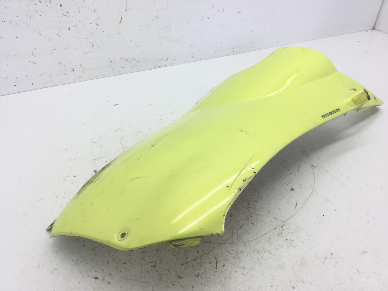 Aprilia leonardo 250 carena sottopedana sottopavimento destra - crepa 1999 2001 pd000