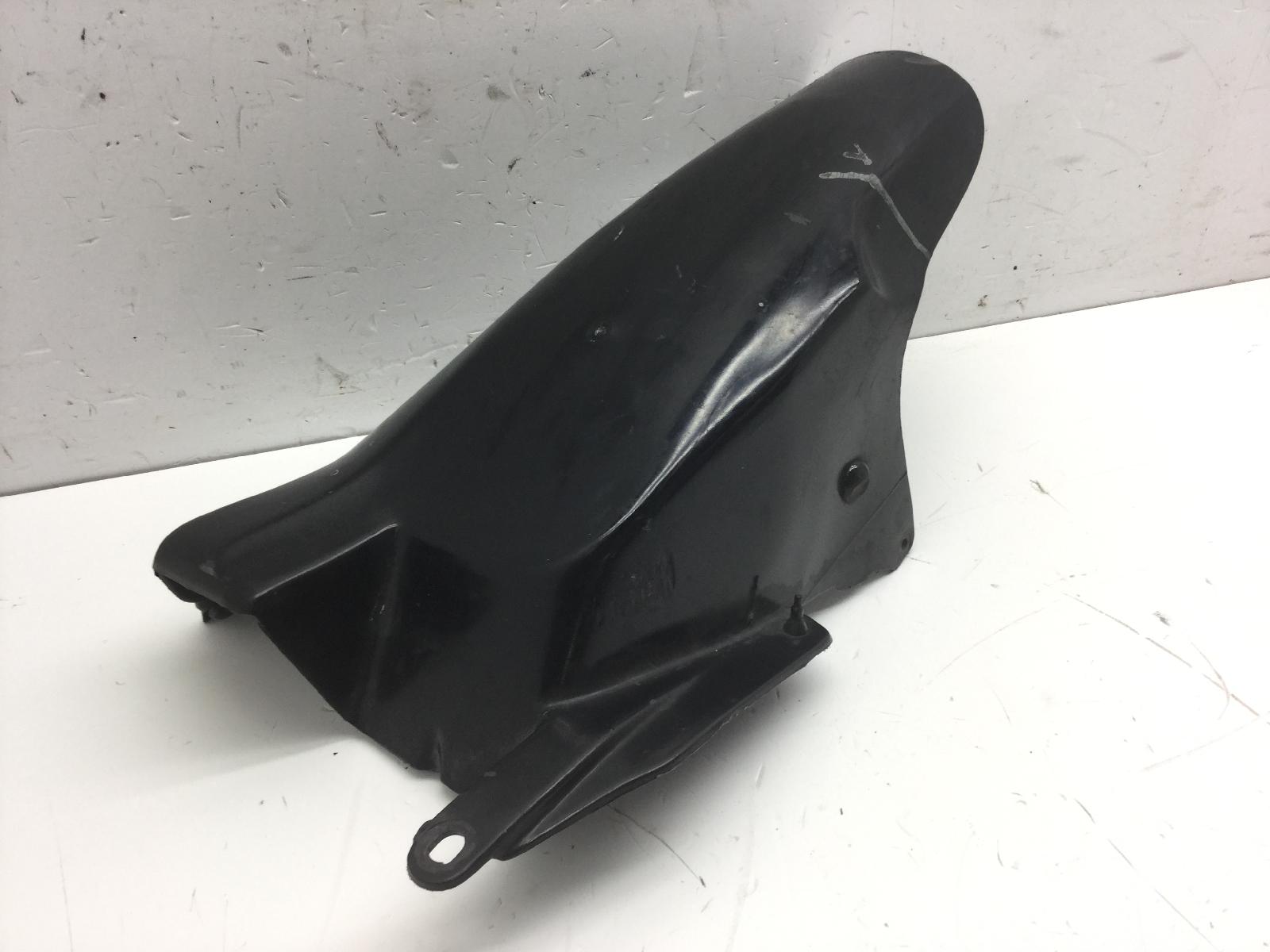 Aprilia leonardo 150 parafango ruota posteriore 1996 1998 mba00