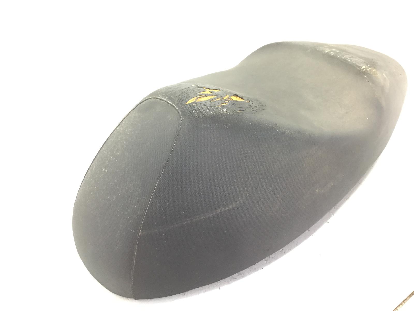 Aprilia leonardo 150 sella saddle - fodera strappata 1996 1998 mba00