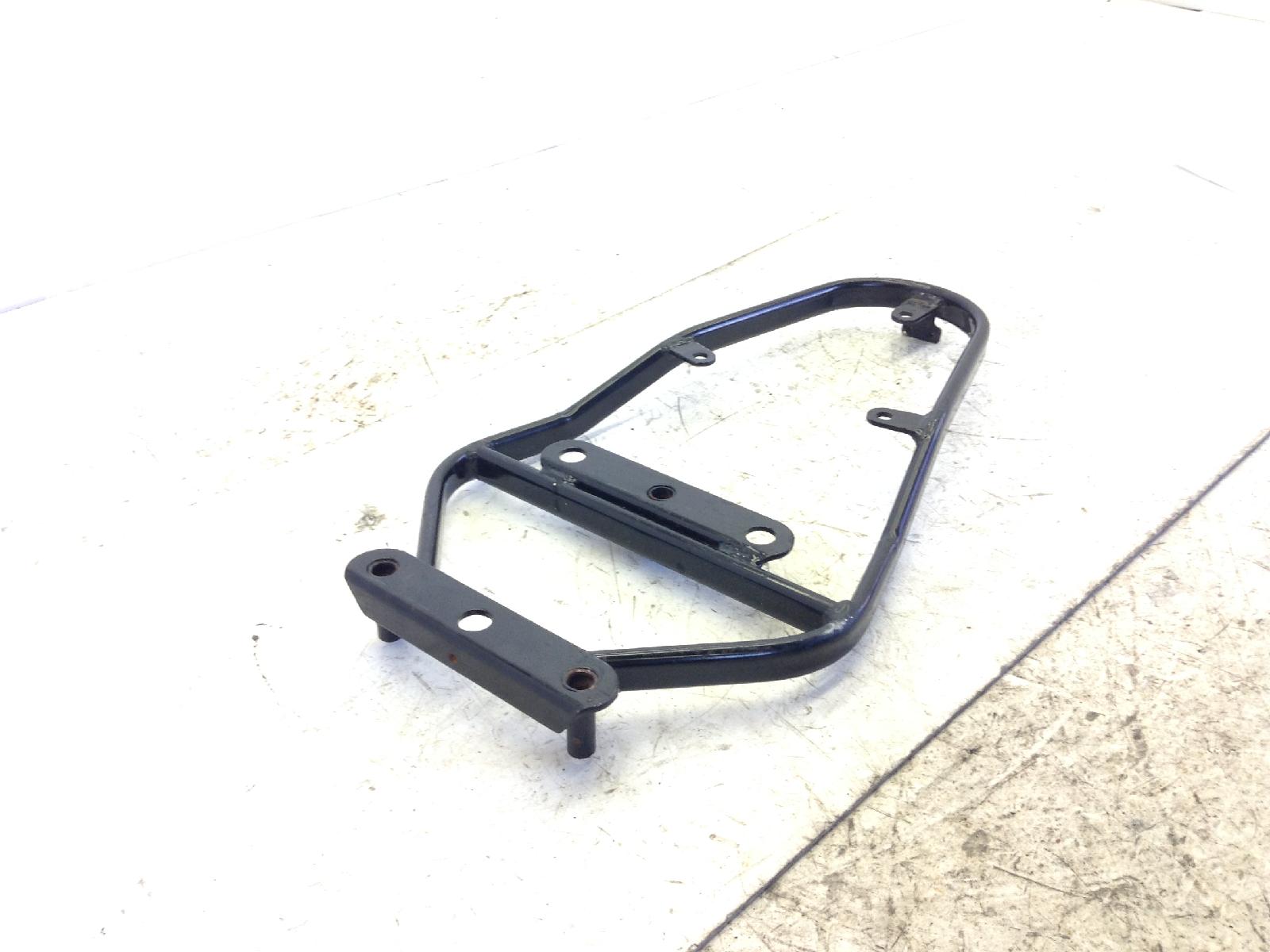 Aprilia scarabeo 50 staffa supporto bauletto posteriore 1998 1998 pf000