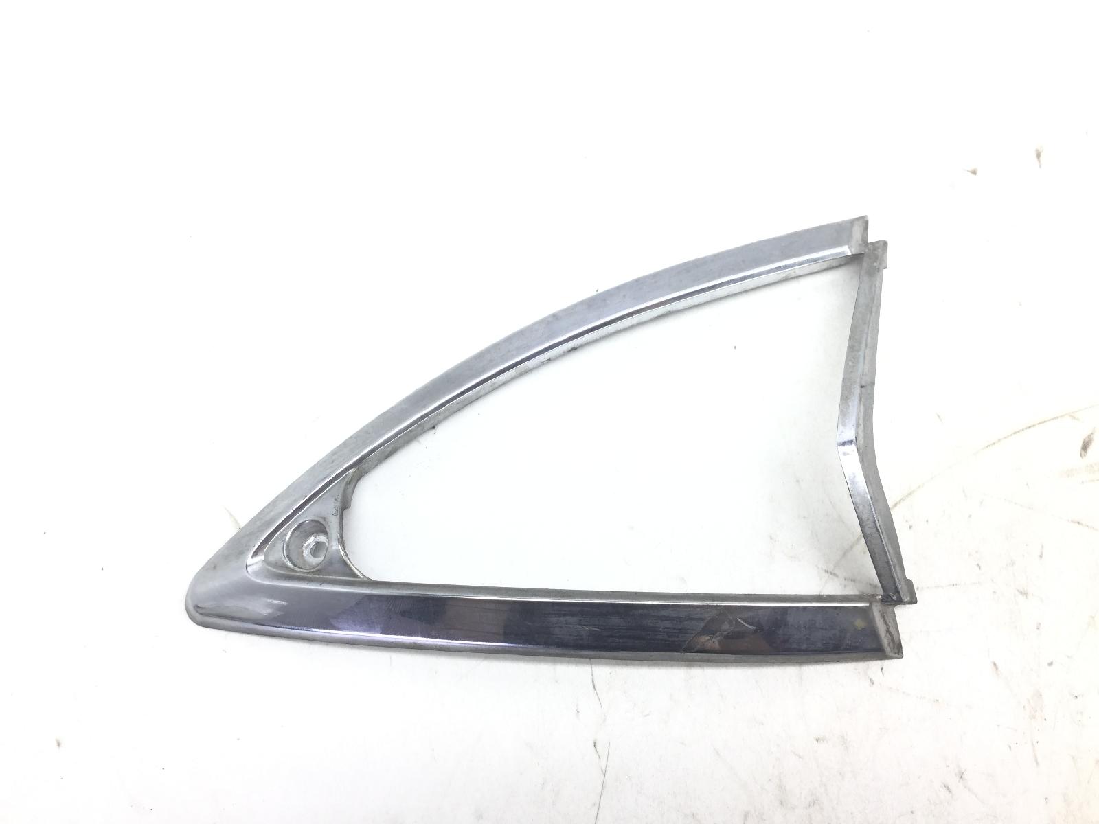 Piaggio liberty 4t 2v euro 3 125 cornice freccia anteriore sinistra 2009 2012 m67100