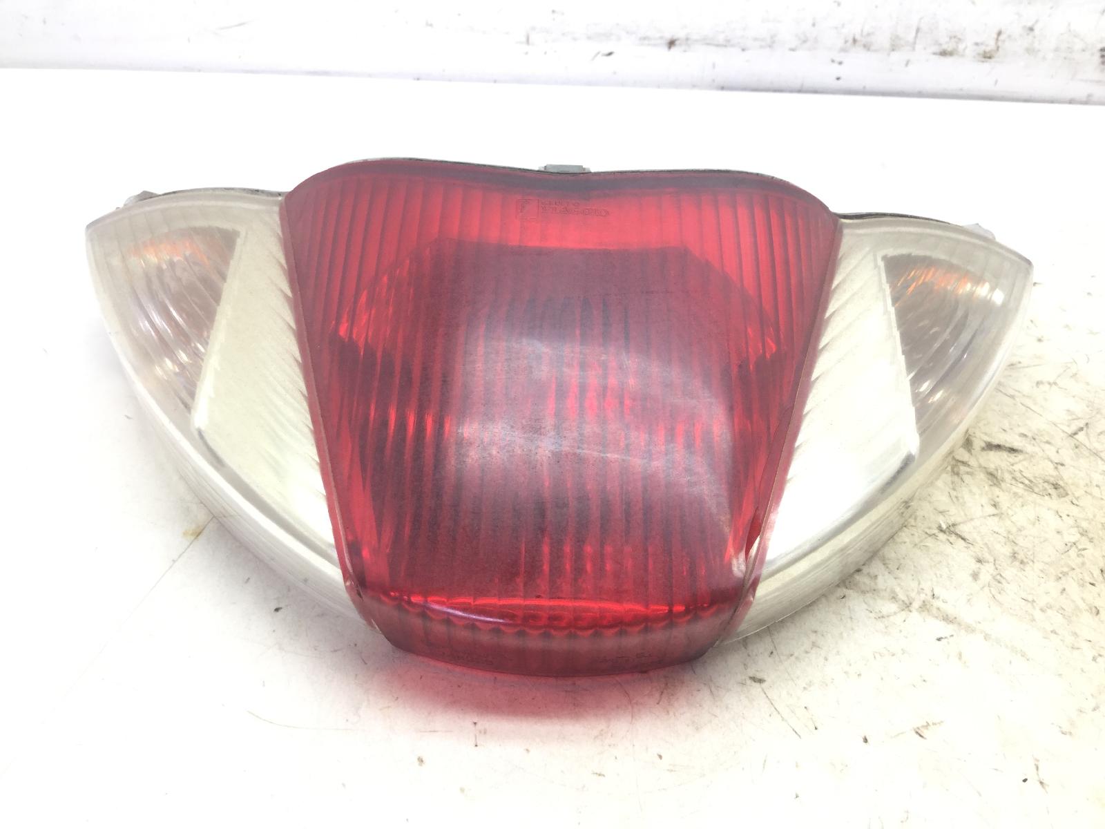 Piaggio liberty 4t 2v euro 3 125 faro fanale posteriore frecce 2009 2012 m67100