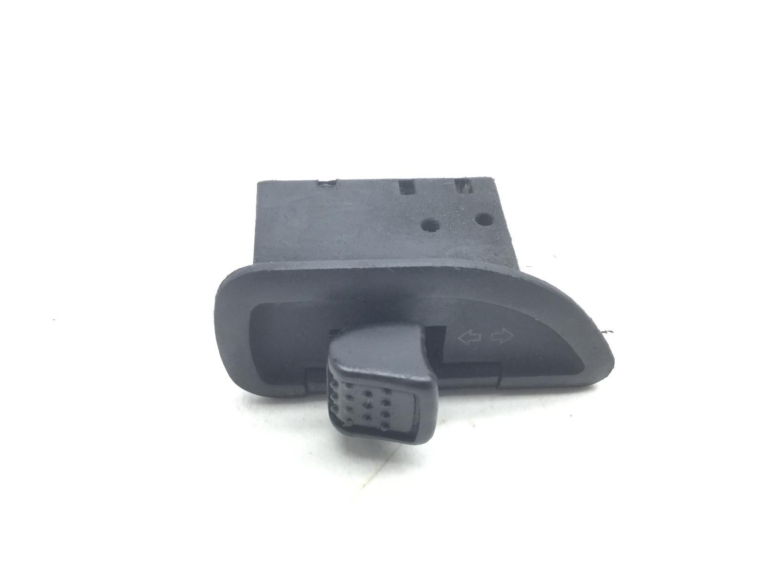 Piaggio liberty 4t 2v euro 3 125 tasto pulsante frecce lampeggiatori 2009 2012 m67100