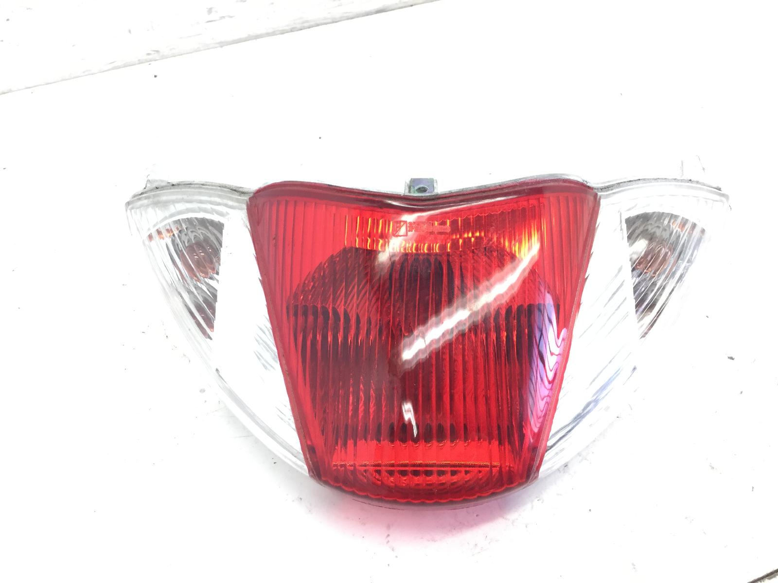 Piaggio liberty 4t 2v euro 3 125 faro fanale stop frecce posteriore 2009 2012 m67100