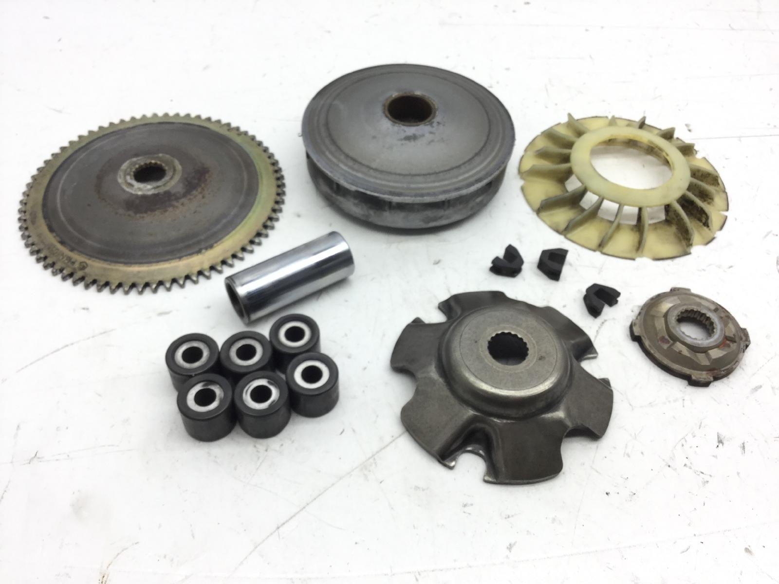 Piaggio liberty 4t rst 50 variatore completo con rulli non garantiti 2004 2004 c42200