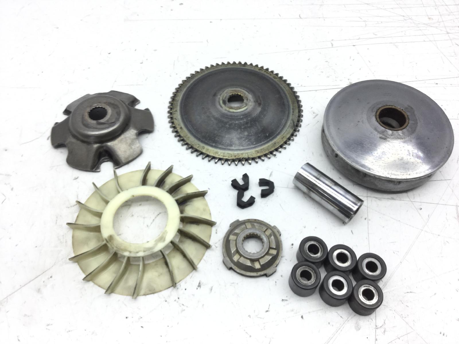 Piaggio liberty 4t rst 50 variatore completo con rulli non garantiti 2004 2004 c42200