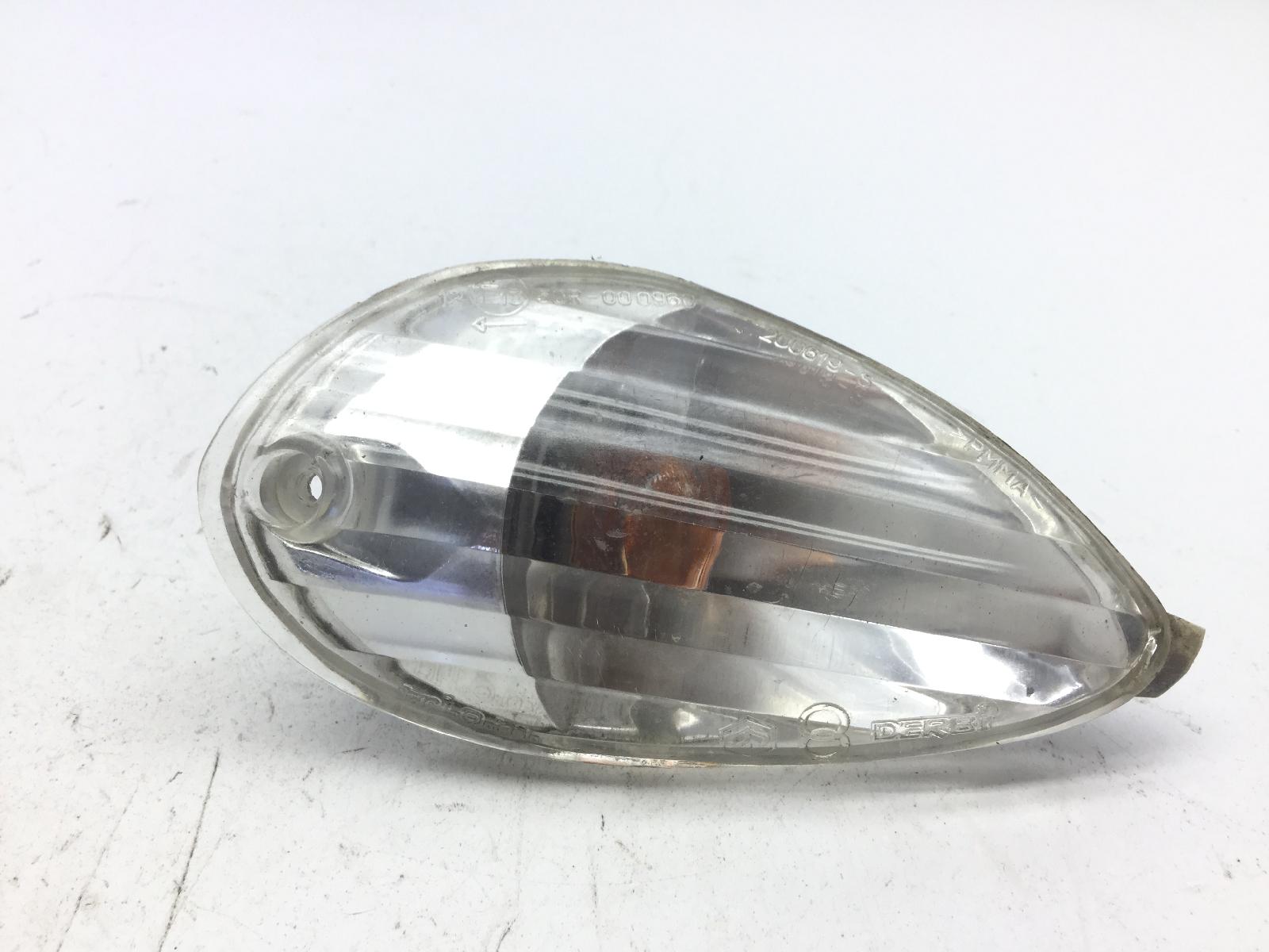 Piaggio liberty 4t rst 50 freccia posteriore sinistra lampeggiatore 2004 2004 c42200