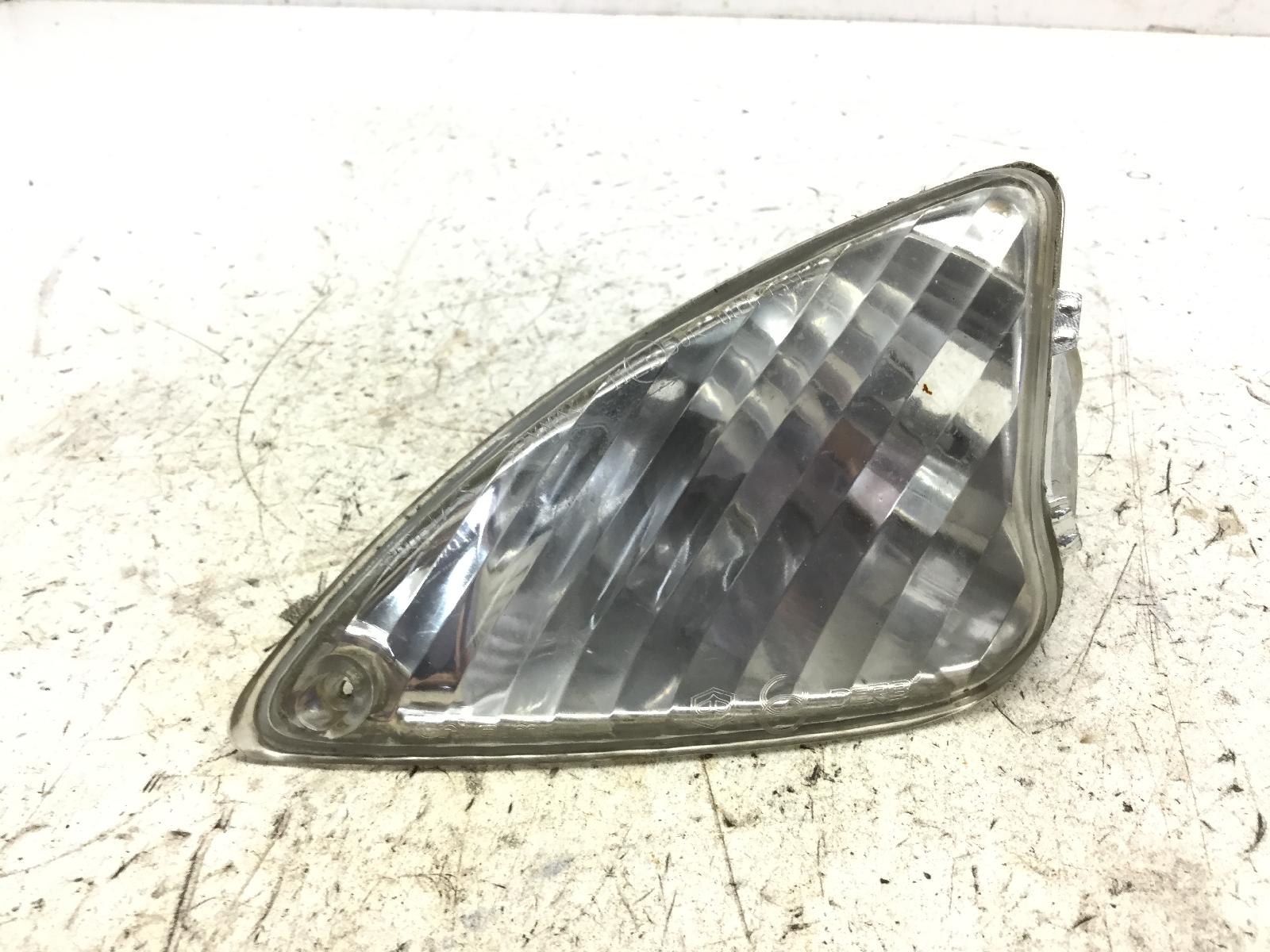 Piaggio liberty 4t rst 50 freccia anteriore sinistra 2004 2004 c42200