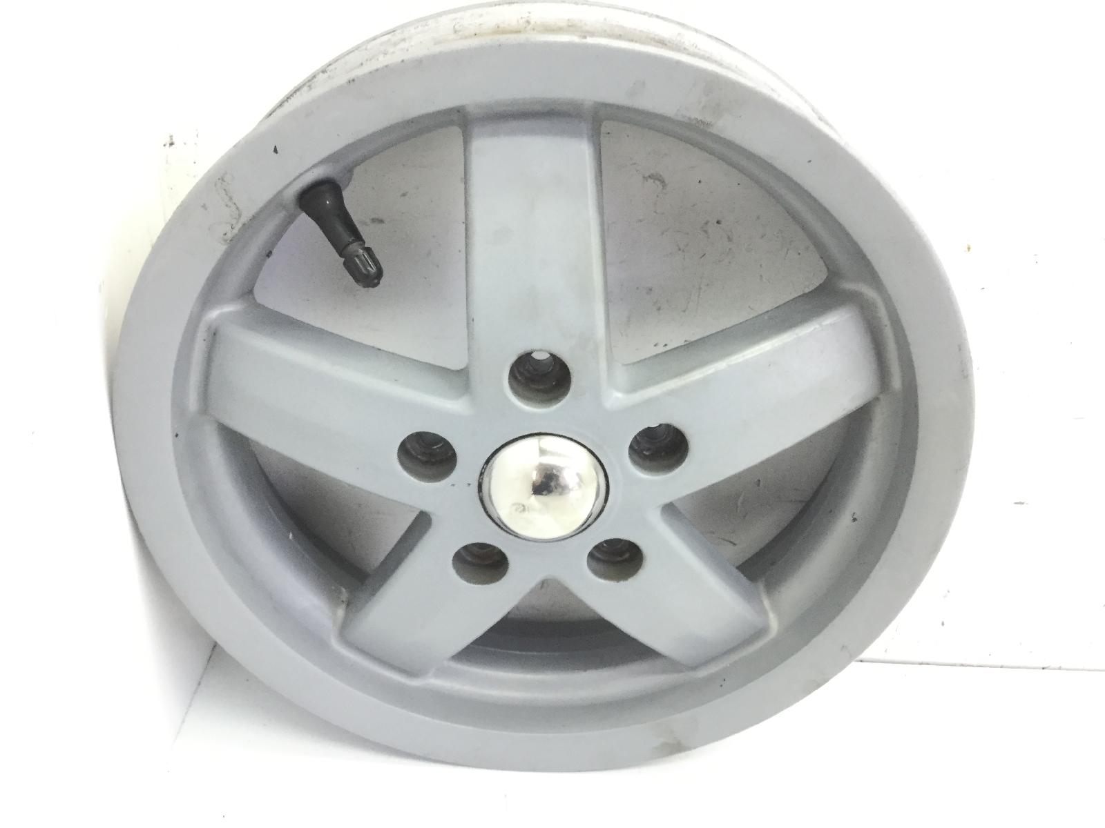 Piaggio vespa lx 4t 50 cerchio ruota anteriore 11 x 2.50 2005 2009 c38300