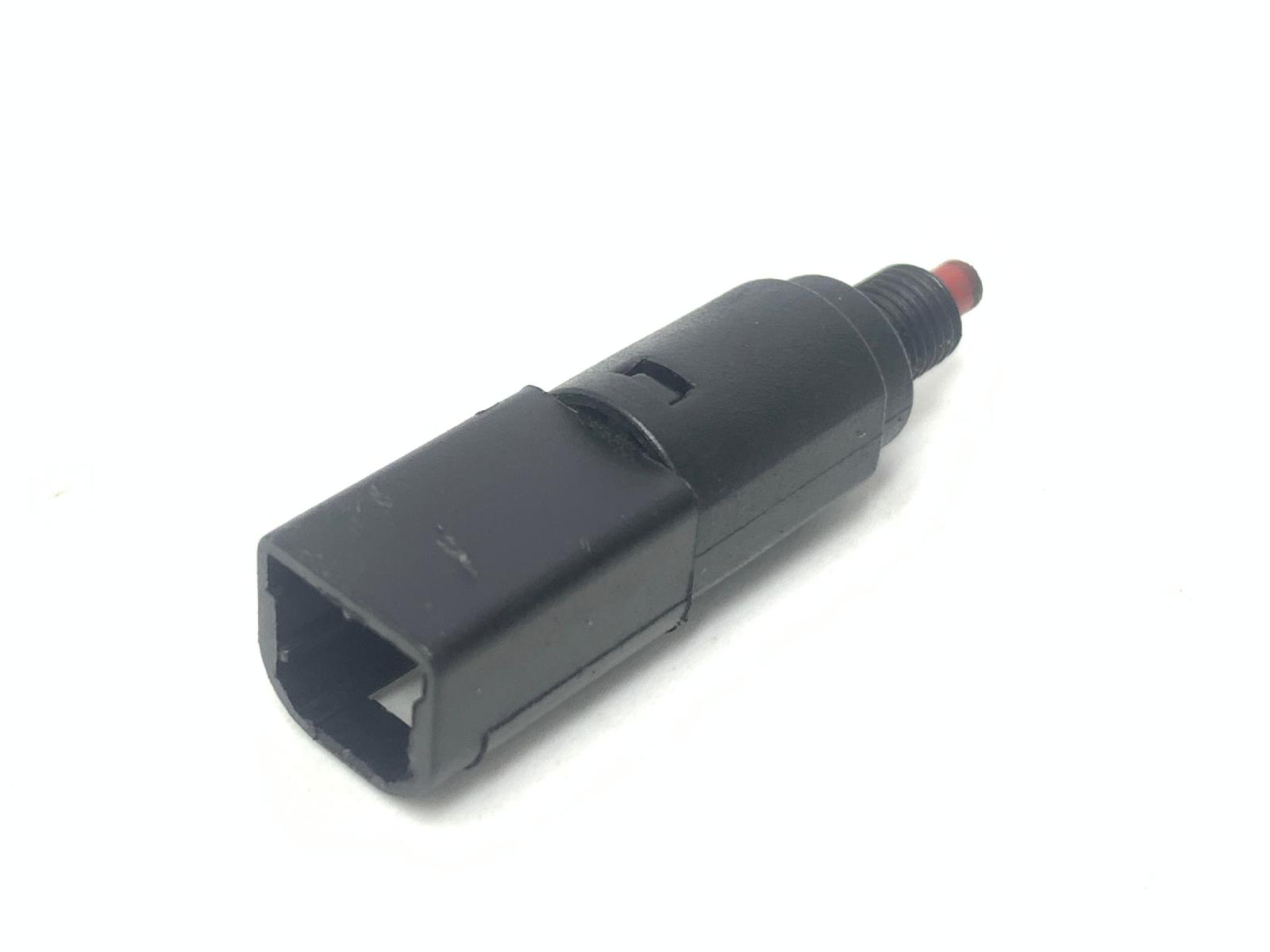 Piaggio vespa lx 4t 50 sensore stop microstop freno anteriore destro 2005 2009 c38300