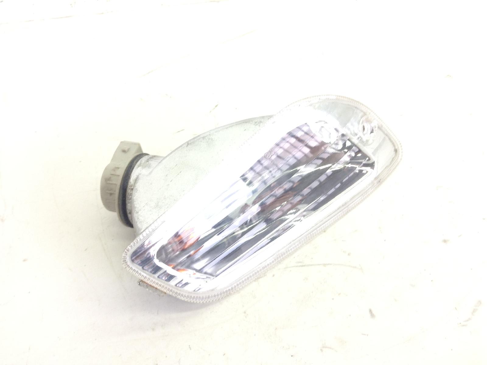 Piaggio vespa lx 4t 50 freccia anteriore sinistra - crepa 2005 2009 c38300