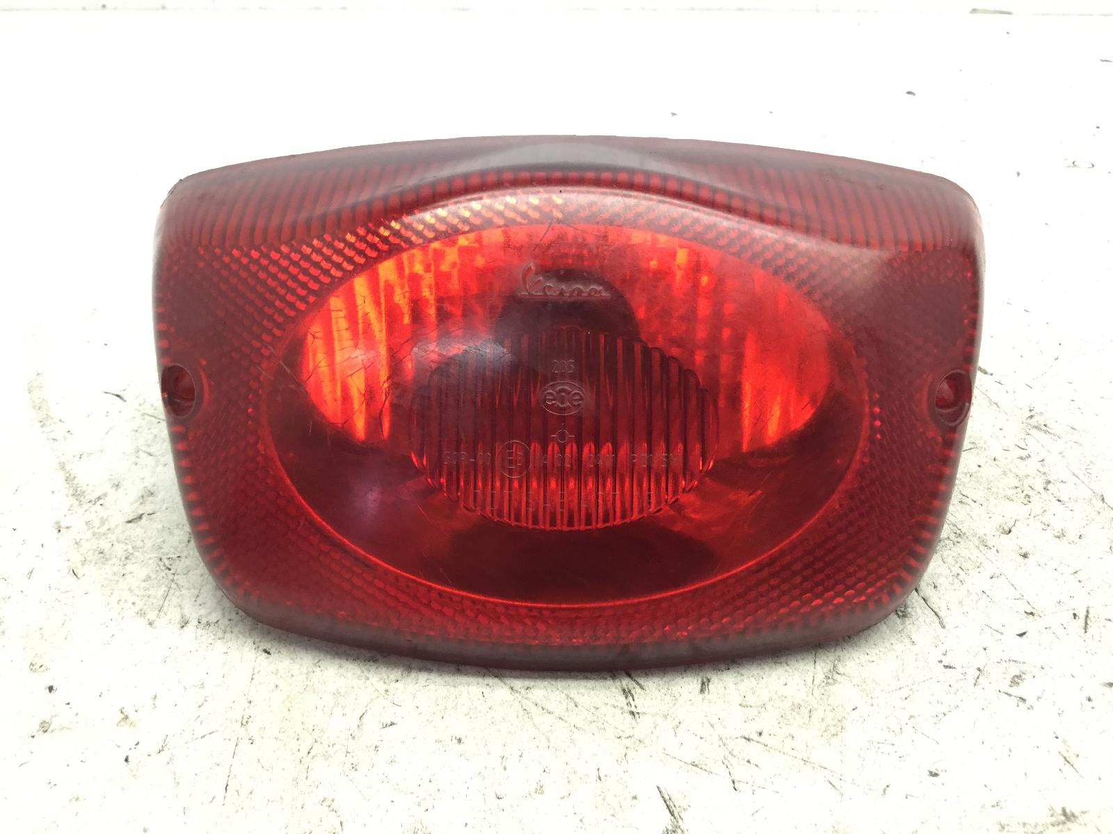 Piaggio vespa lx 4t 50 faro fanale stop posteriore 2005 2009 c38300