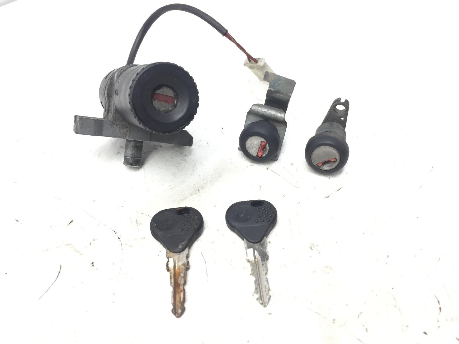 Honda @ chiocciola 150 blocchetto accensione serrature e chiave 2000 2002 zdckf03b03f