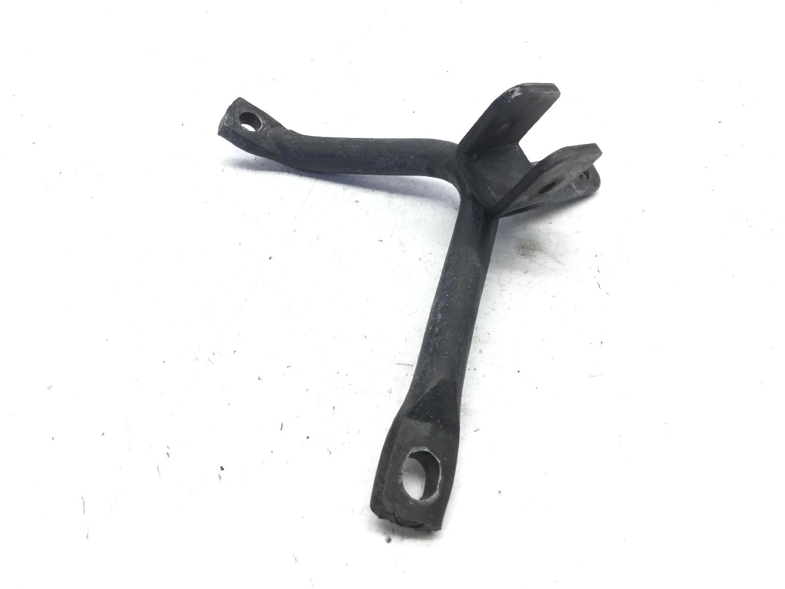 Honda @ chiocciola 150 staffa supporto pedana sinistra 2000 2002 zdckf03a