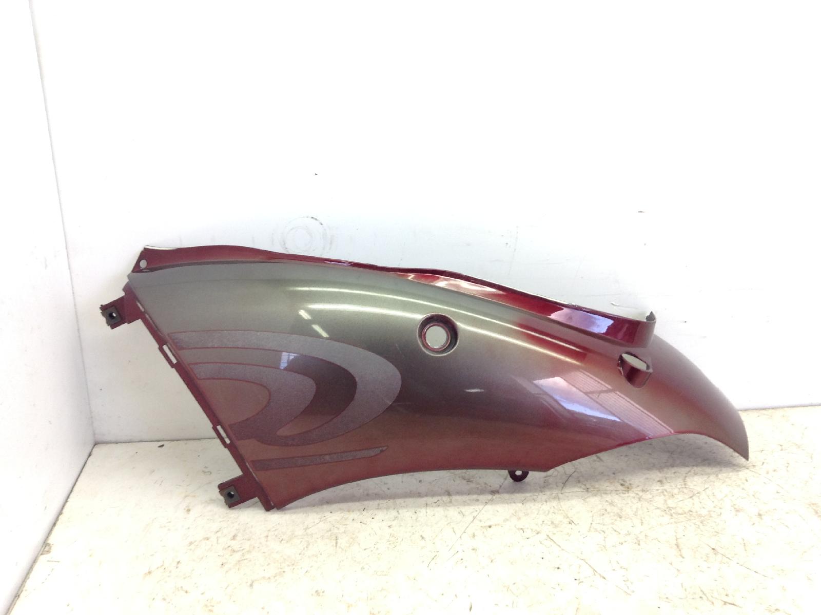 Honda @ chiocciola 150 carerna fiancata posteriore sinistra - attacco rotto 2000 2002 zdckf03a