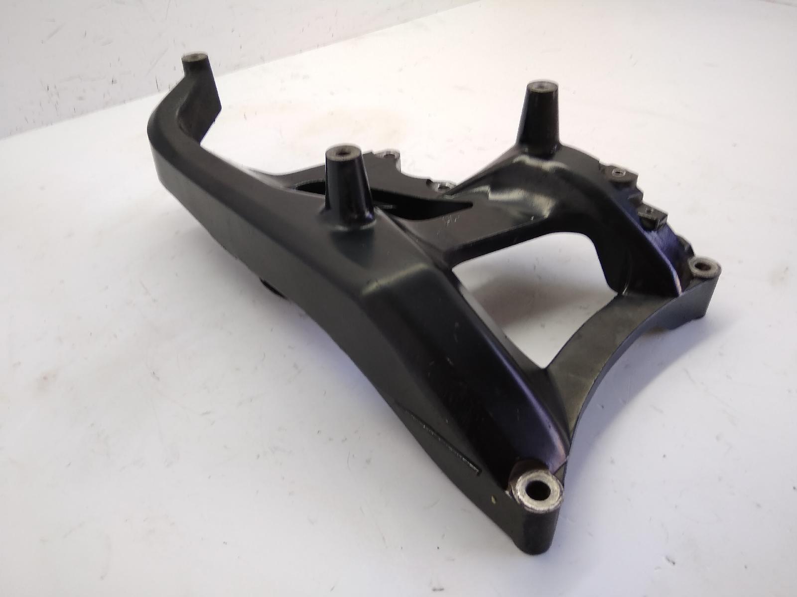 Yamaha majesty yp 400 staffa supporto scarico marmitta 2006 2006 sh025