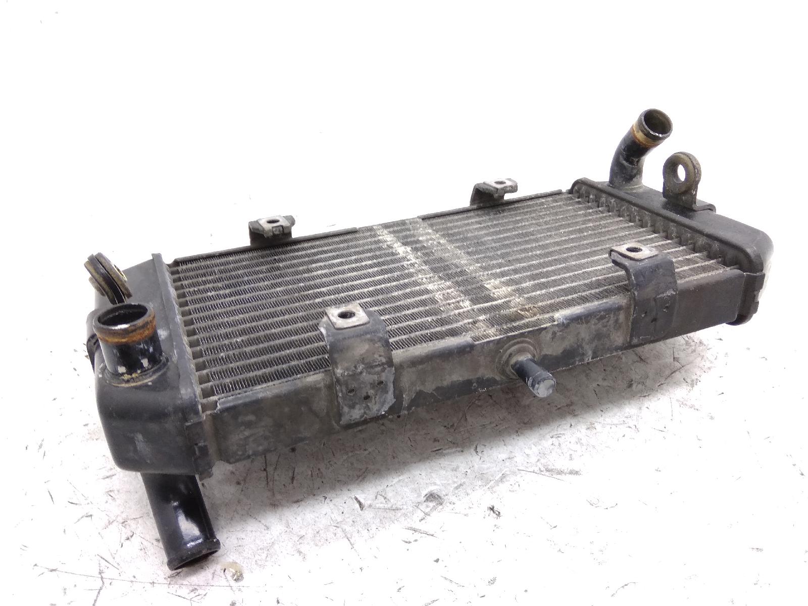 Yamaha majesty yp 400 radiatore - attacco leggermente storto 2006 2006 sh025