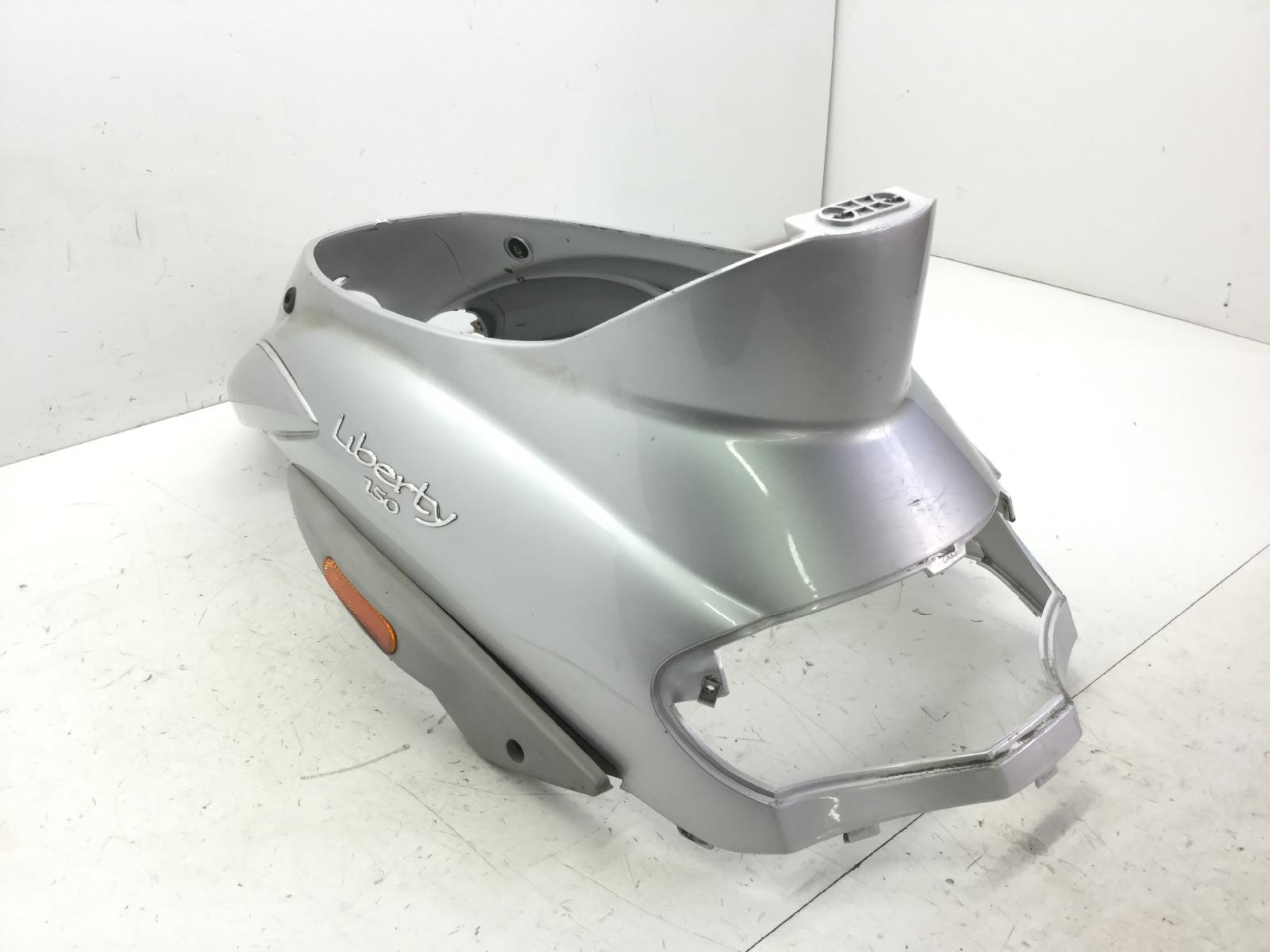 Piaggio liberty 4t euro 3 150 carena fiancate coda codone posteriore 2008 2008 m38700