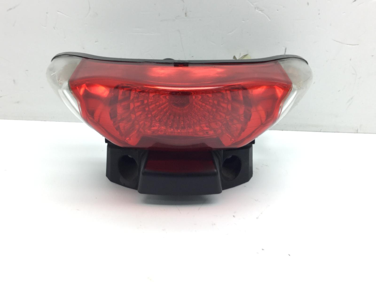 Sym hd evo 125 faro frecce fanale posteriore luce targa 2005 2006 lh12wx5s
