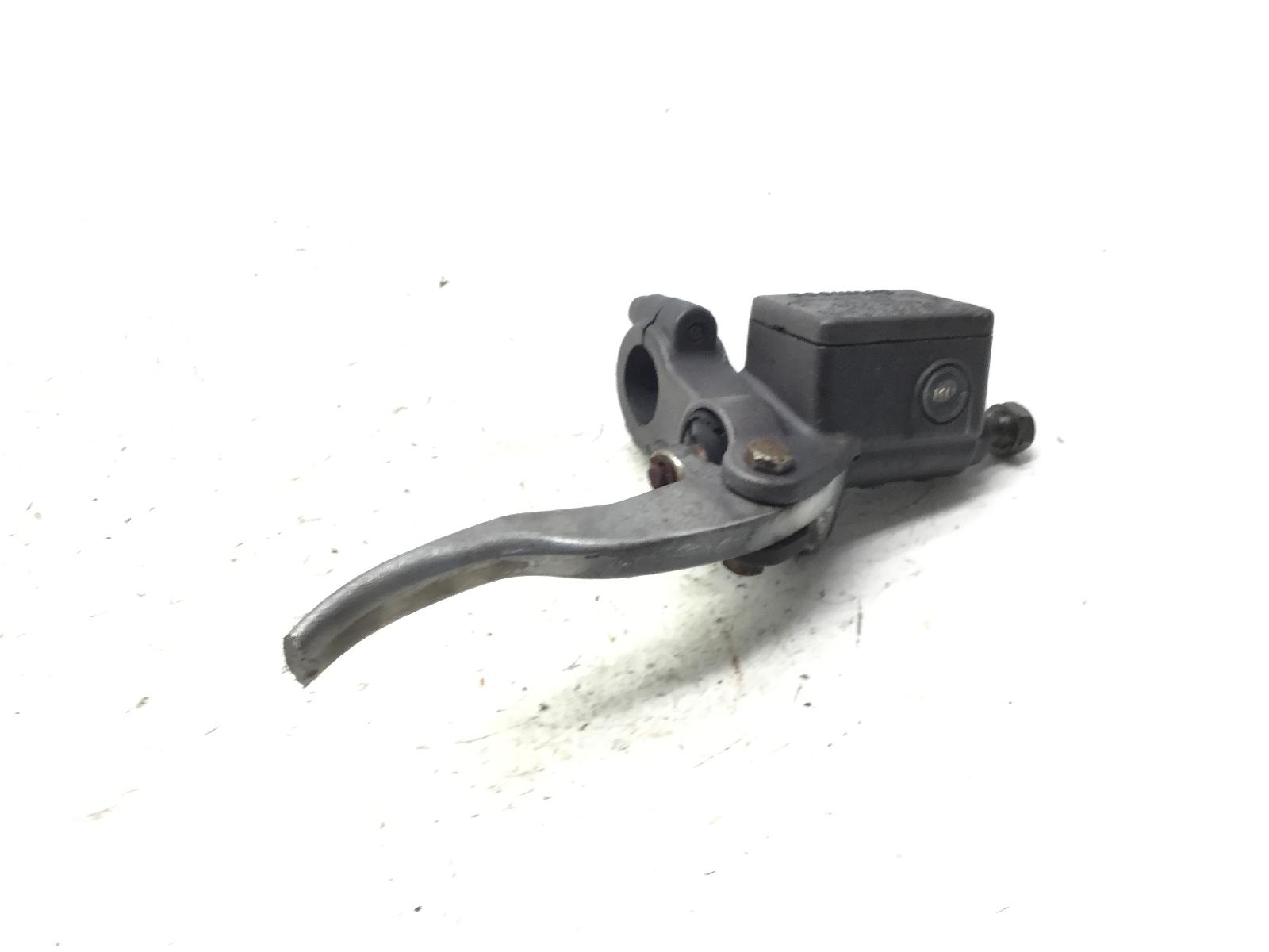 Aprilia scarabeo 50 pompa freno anteriore destra e leva spezzata 1993 1997 hs/le