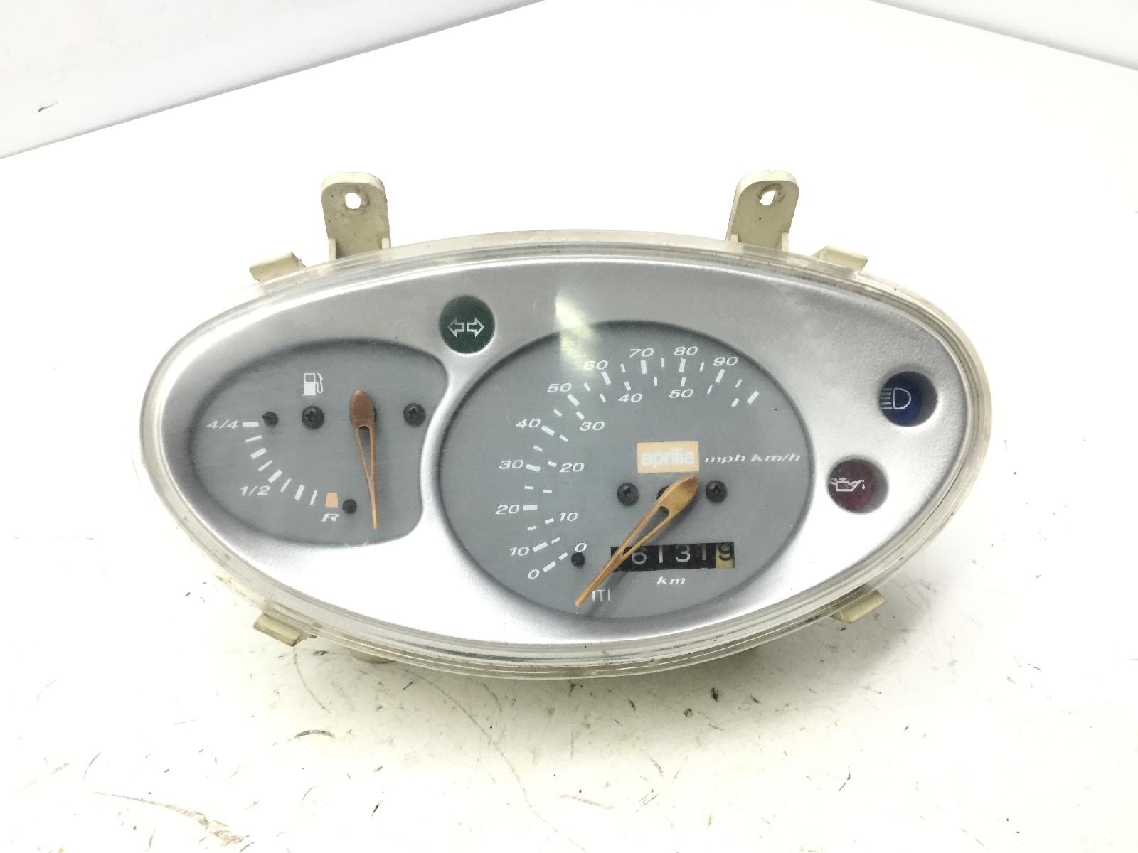 Aprilia scarabeo 50 strumentazione contachilometri tachimetro 1993 1997 hs/le