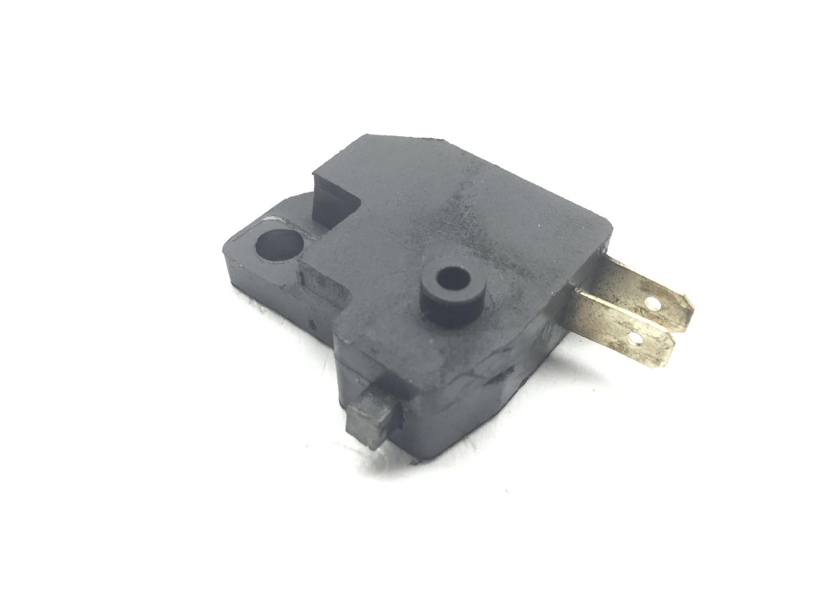 Kymco agility r16 150 sensore microstop pompa freno anteriore destro 2008 2009 c30000