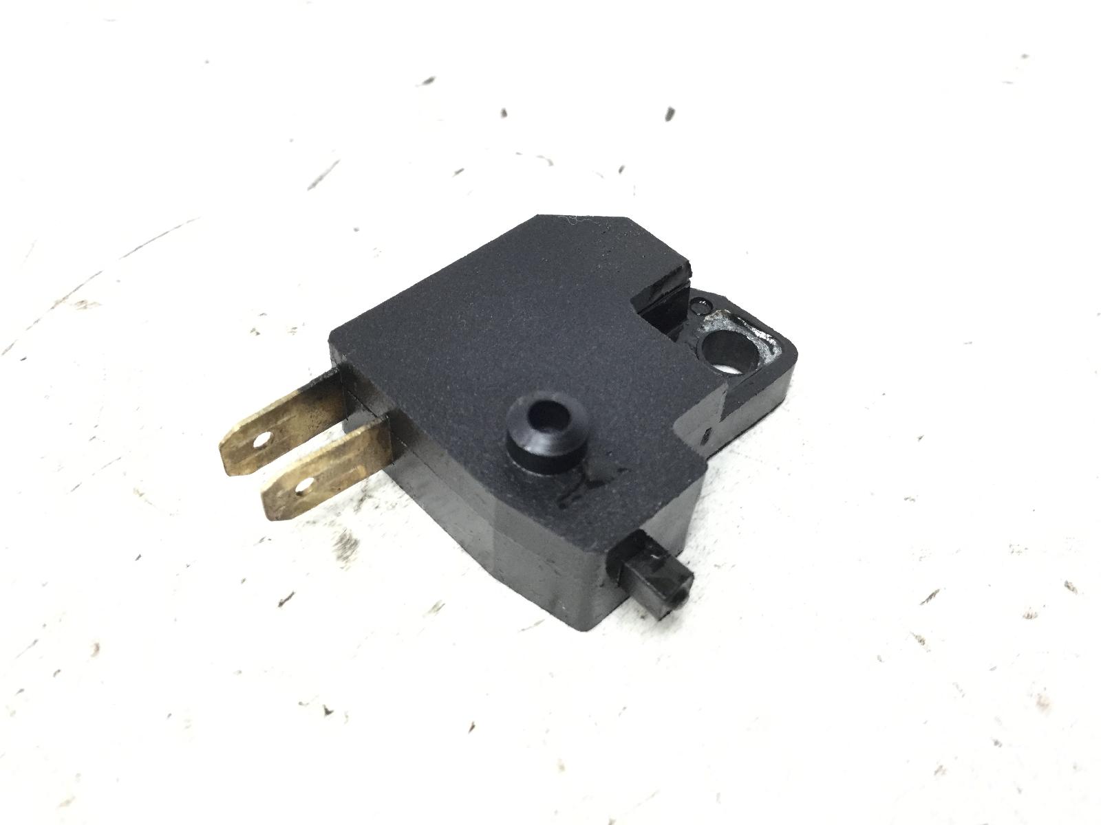 Kymco agility r16 150 pulsante sensore stop microstop freno posteriore 2008 2009 c30000
