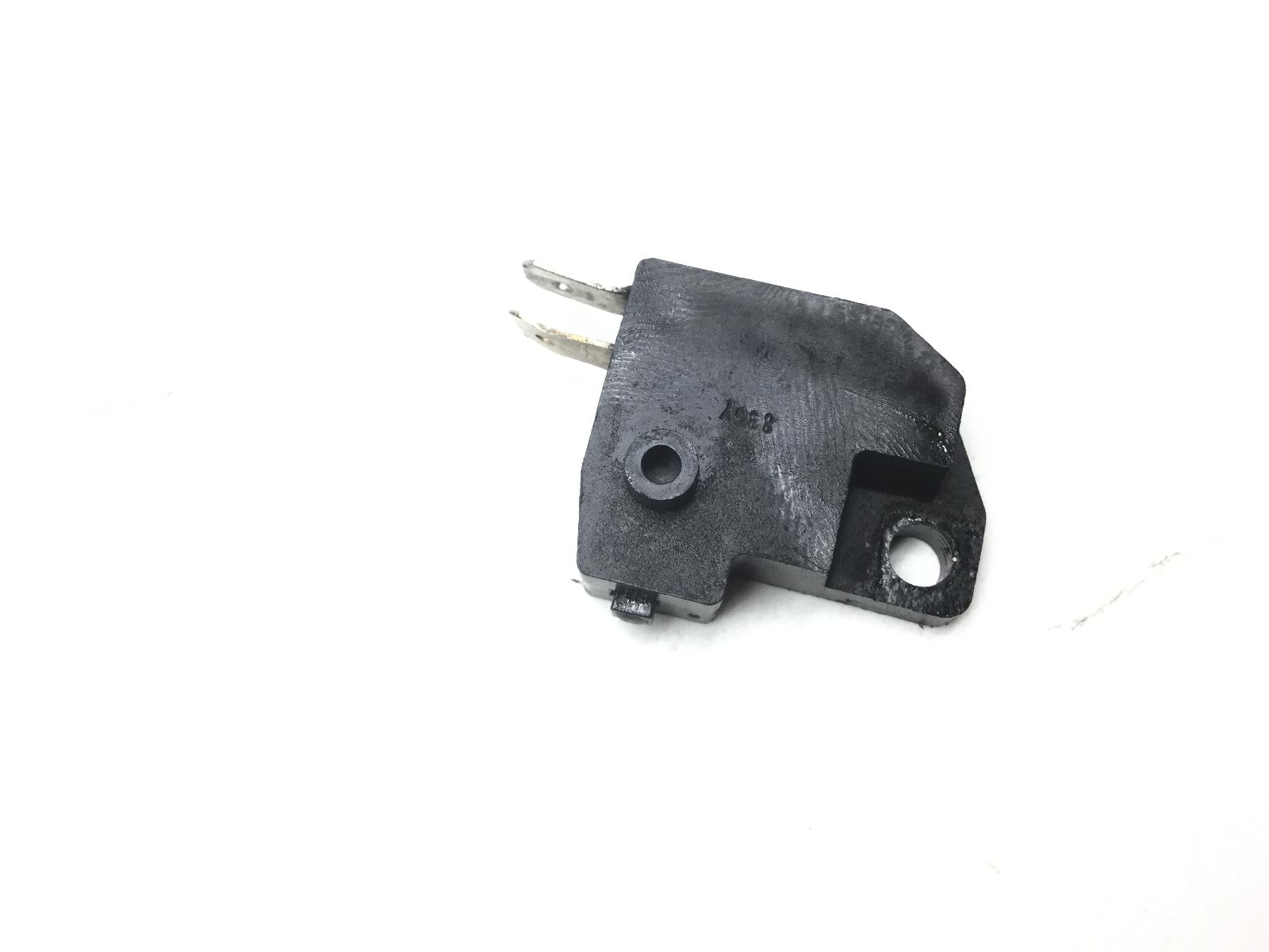 Suzuki burgman an 250 sensore pulsante stop microstop freno posteriore 1998 1999 an111