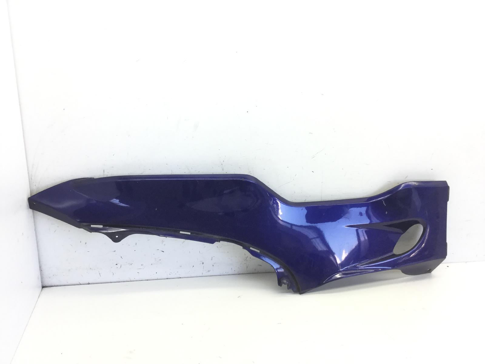 Suzuki burgman an 250 carena sottopedana destra - 2 crepe 1998 1999 an111