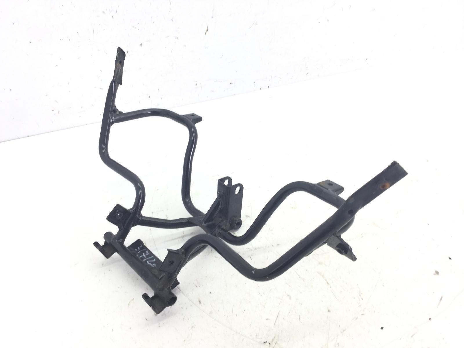 Suzuki burgman an 250 telaio telaietto supporto scudo anteriore 1998 1999 an111