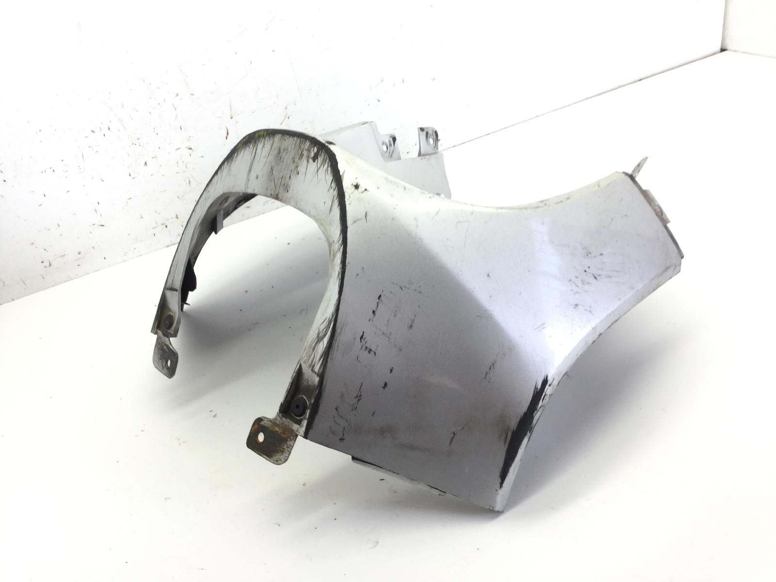 Suzuki burgman an 250 carena scudo anteriore inferiore - attacco rotto 1998 1999 an111