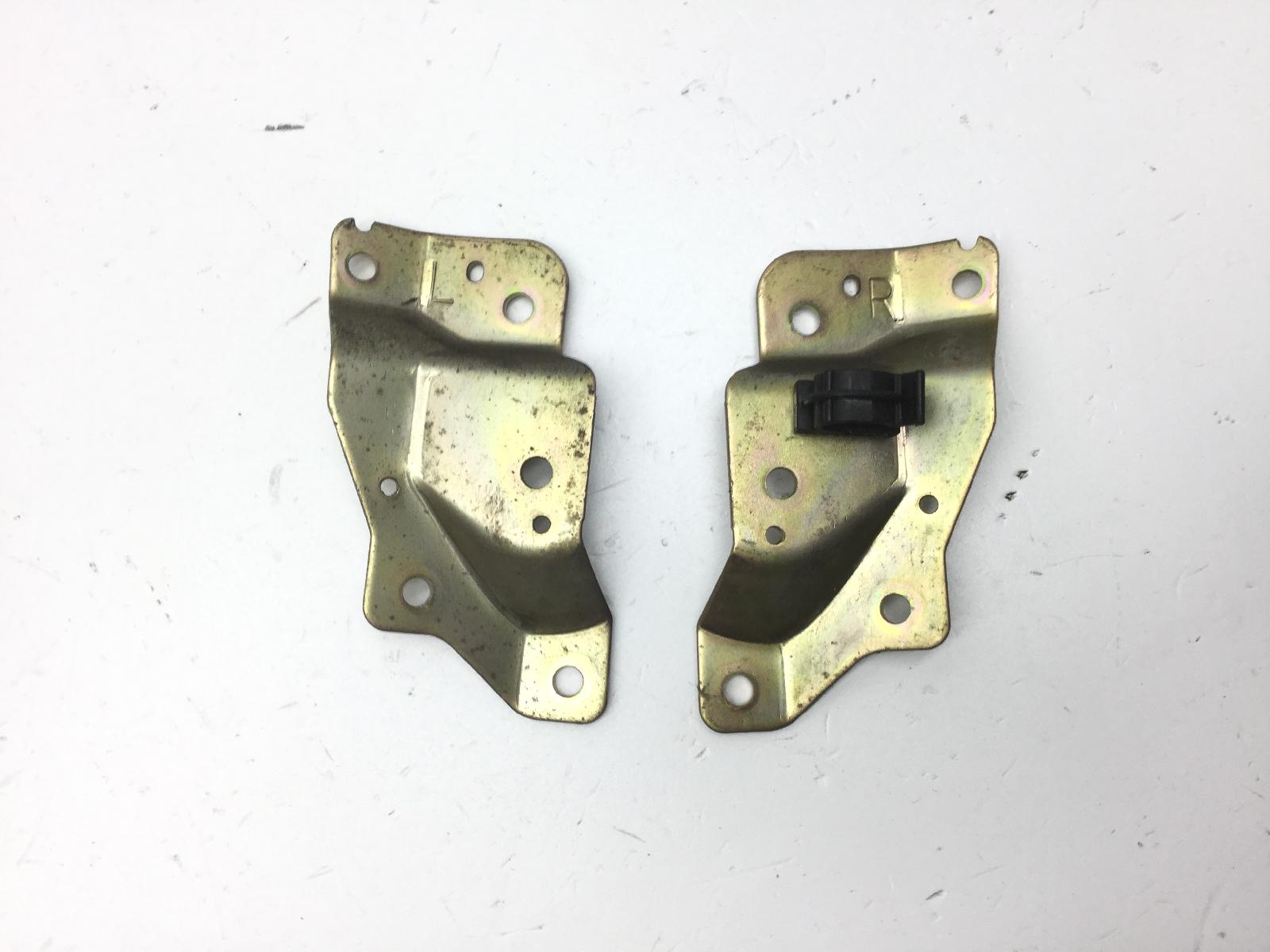Suzuki burgman an 250 coppia staffe supporto frecce anteriori 1999 2000 an131