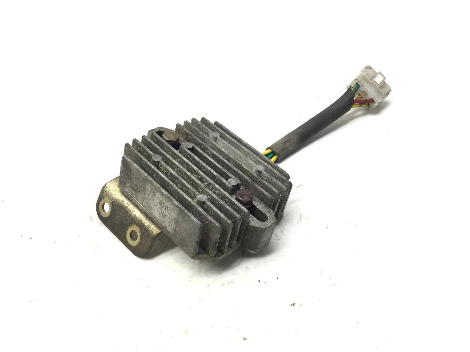 Regolatore di tensione suzuki burgman an 250 1999 2000 an131