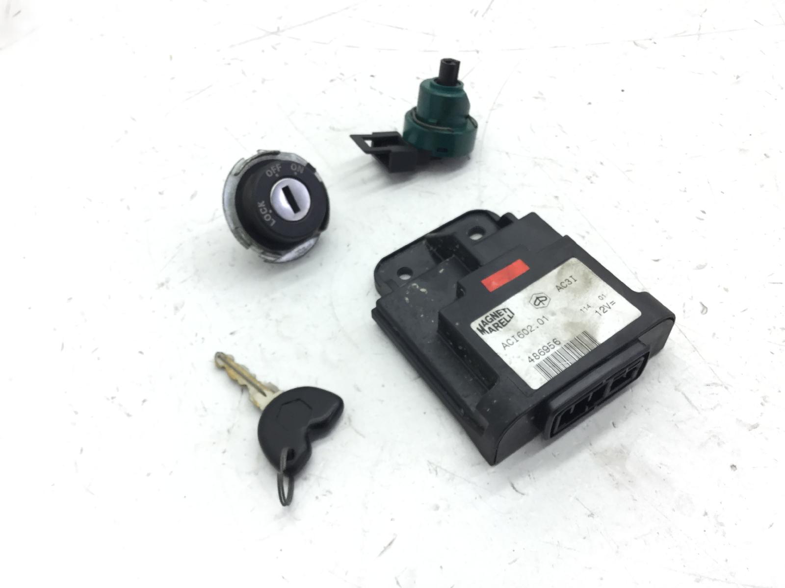 Piaggio x9 amalfi 180 blocchetto accensione chiave centralina + commutatore 2000 2003 m2300002